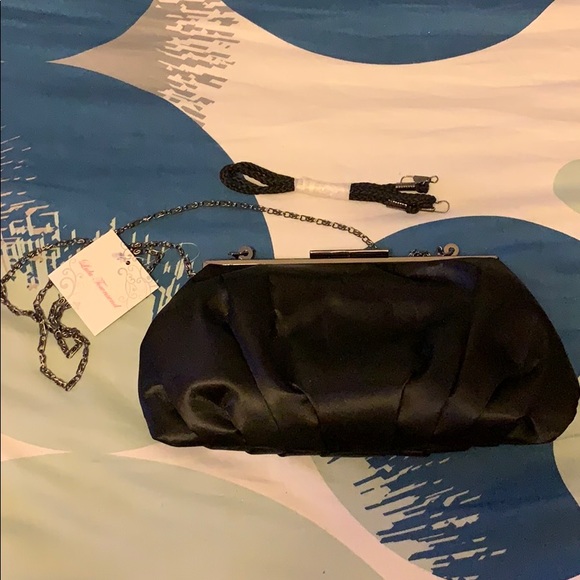 NWT LULU TOWNSEND Gathered satin clutch - Picture 2 of 3